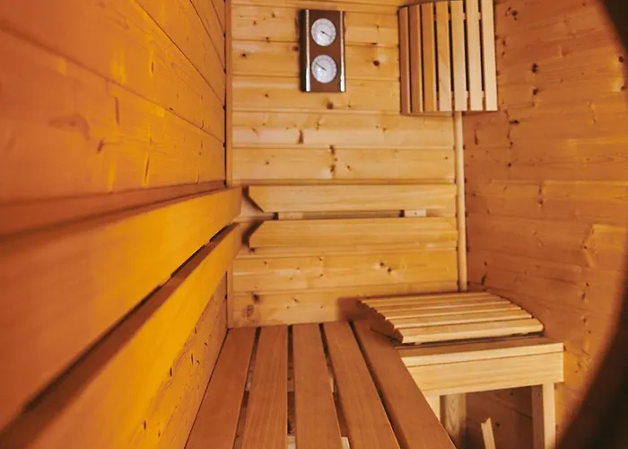 بيت خشبي Jastrzebia Port