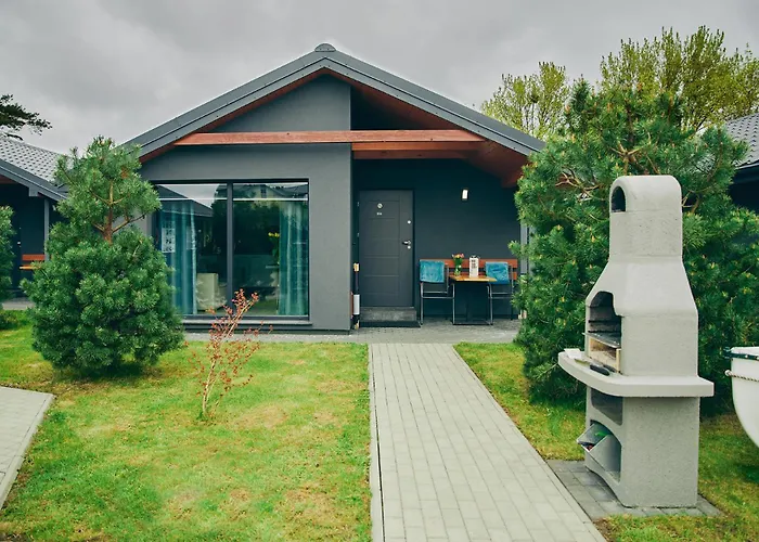 بيت خشبي Jastrzebia Port